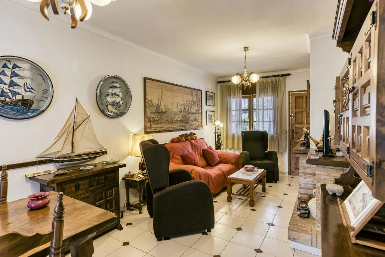 Villa Montgo Parc Con Piscina L' Escala Spagna