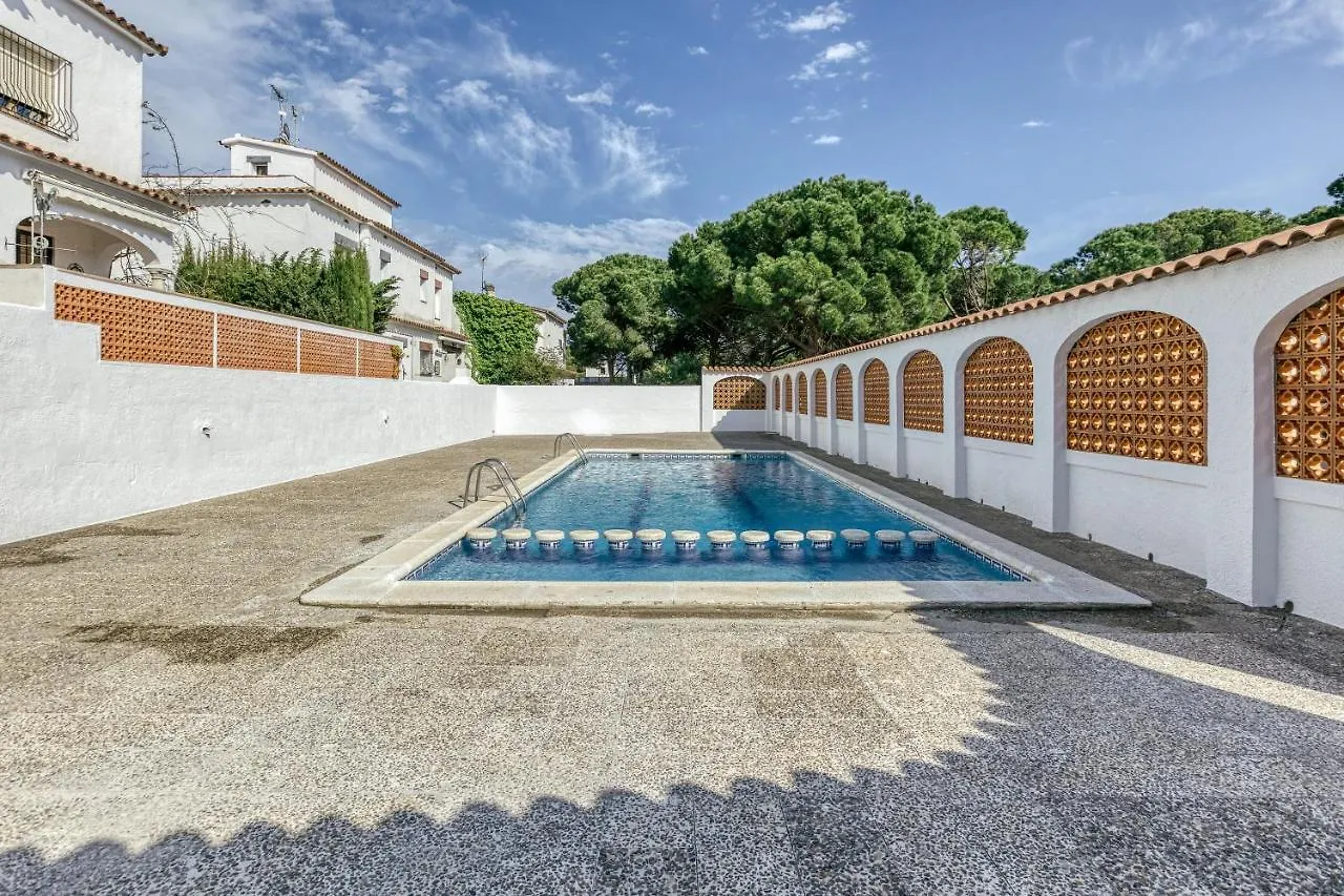 Villa Montgo Parc Con Piscina L' Escala